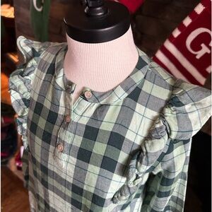 VINEYARD VINES 🐳 Girls Green Plaid Cotton Flannel Top with Ruffle Accents - MED